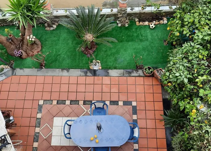 Borgo Marola Апартаменты *